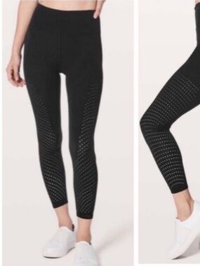 Lululemon Reveal 7/8 Tight *Vortex 25" in Black mesh detailing leggings size two